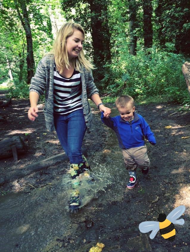 Olivia Daffodils Outdoor Nursery